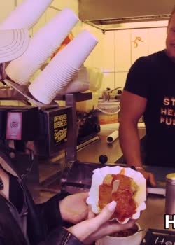 King Of Curry-sausages - With Or Without Intestines? for - Hitzefrei
