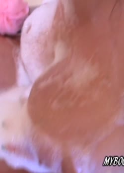 Mature Lulu Lush Plays With Her Big Boobs In The Bathtub for - My Boobs Paradise