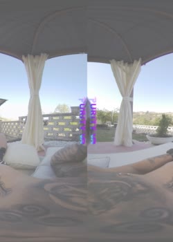 The Housewife for - Purity VR